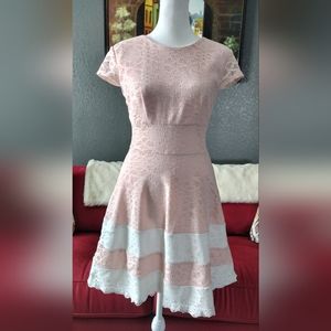 Tweeze Me Size 3/4 Pink and White